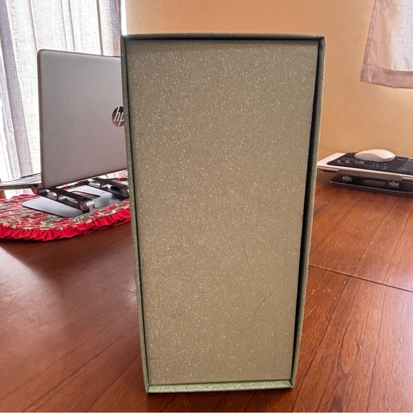 Taylor Swift TLOASG Teal Sparkle Sweater Collector Box (from Spotify Drop) - Picture 7 of 12